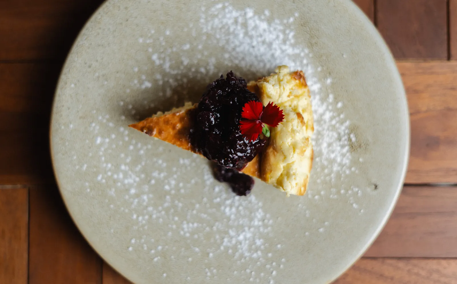 Burnt Basque cheesecake with caramelised top